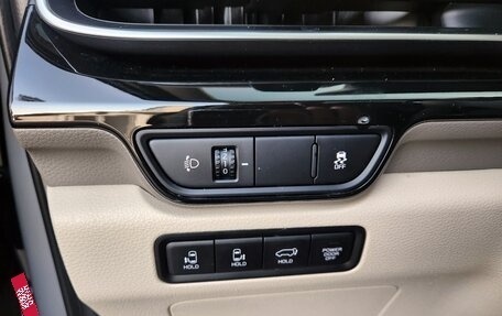 KIA Carnival, 2024 год, 5 999 123 рублей, 10 фотография