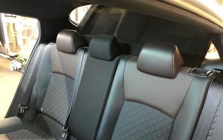 Toyota C-HR I рестайлинг, 2021 год, 1 850 000 рублей, 9 фотография