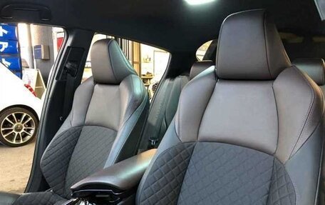 Toyota C-HR I рестайлинг, 2021 год, 1 850 000 рублей, 7 фотография