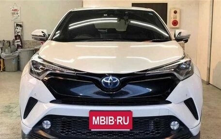 Toyota C-HR I рестайлинг, 2021 год, 1 850 000 рублей, 2 фотография