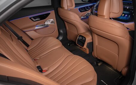 Mercedes-Benz E-Класс, 2025 год, 9 700 000 рублей, 30 фотография