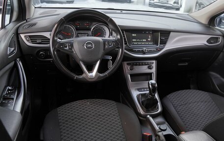 Opel Astra K, 2021 год, 1 320 000 рублей, 6 фотография