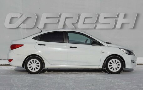 Hyundai Solaris II рестайлинг, 2015 год, 830 000 рублей, 5 фотография