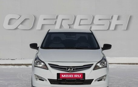 Hyundai Solaris II рестайлинг, 2015 год, 830 000 рублей, 3 фотография