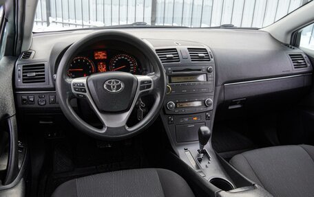 Toyota Avensis III рестайлинг, 2010 год, 1 050 000 рублей, 6 фотография