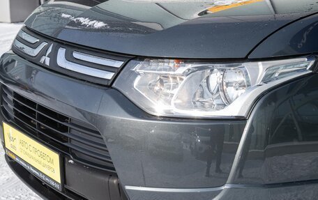 Mitsubishi Outlander III рестайлинг 3, 2014 год, 1 699 000 рублей, 10 фотография