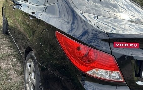 Hyundai Solaris II рестайлинг, 2011 год, 660 000 рублей, 7 фотография