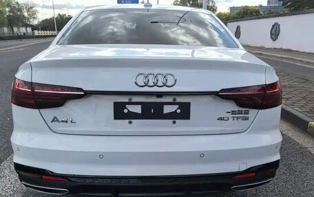 Audi A4, 2022 год, 2 350 000 рублей, 5 фотография