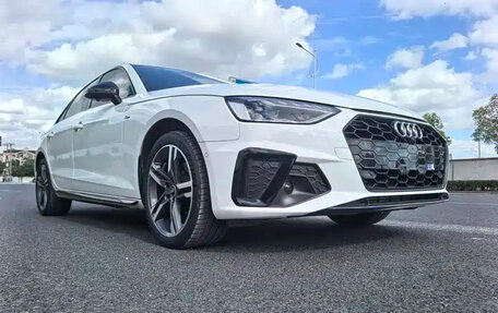 Audi A4, 2022 год, 2 350 000 рублей, 2 фотография