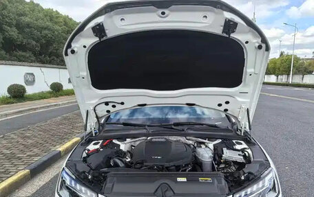 Audi A4, 2022 год, 2 350 000 рублей, 15 фотография