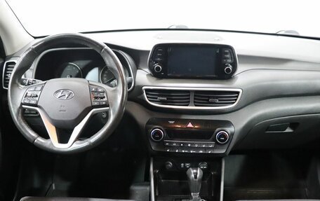 Hyundai Tucson III, 2019 год, 1 875 000 рублей, 13 фотография