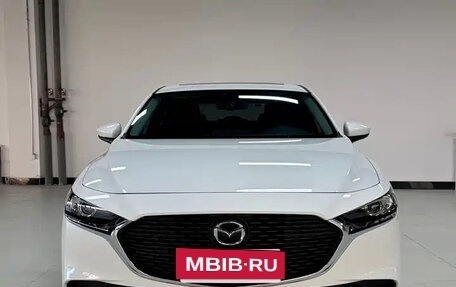 Mazda 3, 2022 год, 1 350 003 рублей, 2 фотография