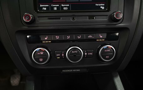 Volkswagen Jetta VI, 2014 год, 1 431 000 рублей, 14 фотография