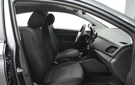 Hyundai Solaris II рестайлинг, 2022 год, 1 678 000 рублей, 8 фотография