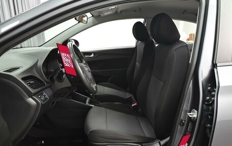 Hyundai Solaris II рестайлинг, 2022 год, 1 678 000 рублей, 10 фотография