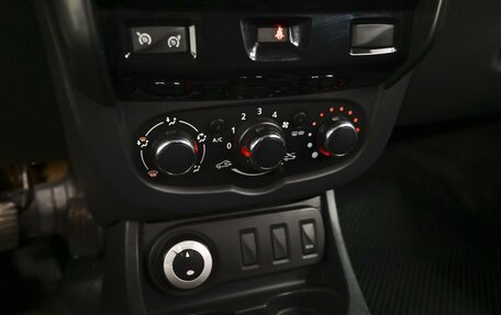 Renault Duster I рестайлинг, 2016 год, 1 272 000 рублей, 13 фотография