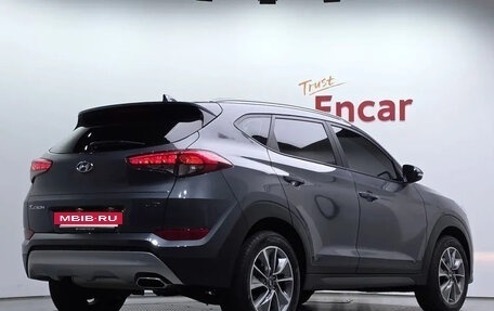 Hyundai Tucson III, 2018 год, 2 000 000 рублей, 3 фотография