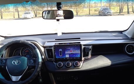 Toyota RAV4, 2013 год, 1 700 000 рублей, 4 фотография