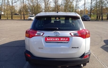 Toyota RAV4, 2013 год, 1 700 000 рублей, 7 фотография