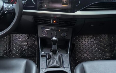 Volkswagen Passat B8 рестайлинг, 2021 год, 1 650 009 рублей, 13 фотография