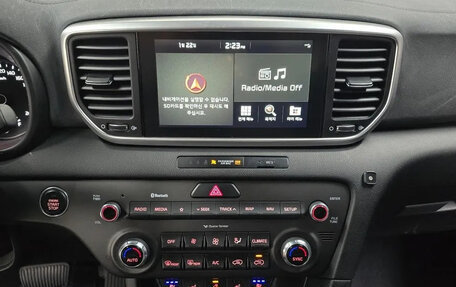 KIA Sportage IV рестайлинг, 2021 год, 2 434 000 рублей, 14 фотография