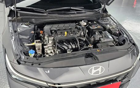 Hyundai Avante, 2024 год, 2 450 000 рублей, 6 фотография