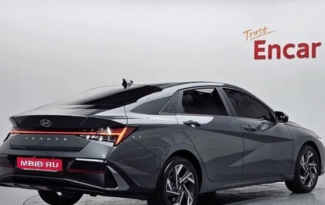 Hyundai Avante, 2024 год, 2 450 000 рублей, 2 фотография