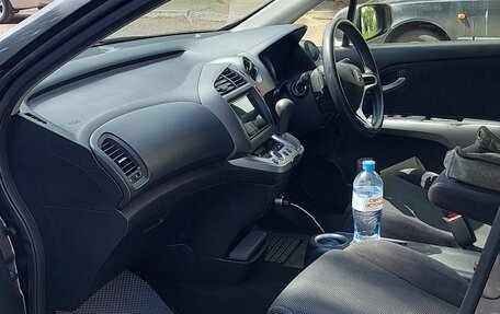 Honda Stream II, 2013 год, 1 370 000 рублей, 10 фотография