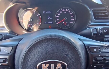 KIA Rio IV, 2018 год, 1 300 000 рублей, 7 фотография