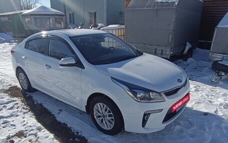 KIA Rio IV, 2018 год, 1 300 000 рублей, 5 фотография