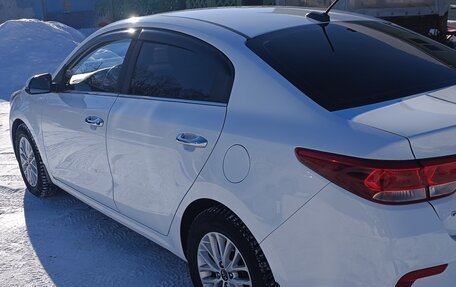 KIA Rio IV, 2018 год, 1 300 000 рублей, 17 фотография