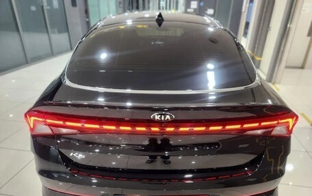 KIA K5, 2021 год, 4 фотография