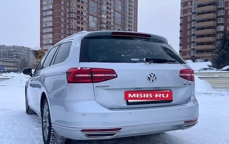 Volkswagen Passat B8 рестайлинг, 2015 год, 1 850 000 рублей, 6 фотография