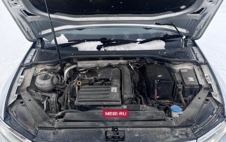 Volkswagen Passat B8 рестайлинг, 2015 год, 1 850 000 рублей, 9 фотография