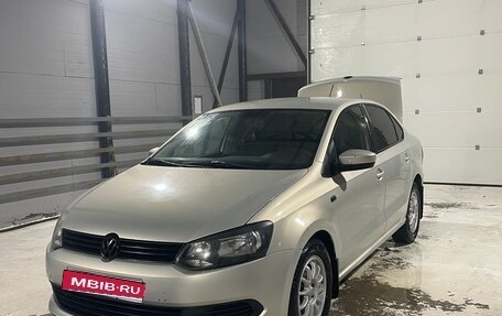 Volkswagen Polo VI (EU Market), 2013 год, 550 000 рублей, 1 фотография