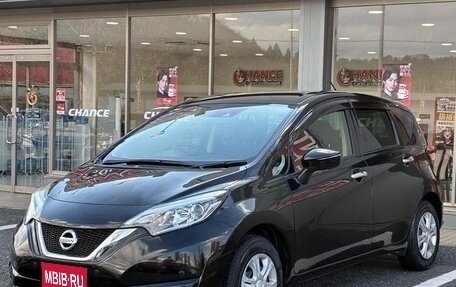 Nissan Note II рестайлинг, 2020 год, 800 000 рублей, 1 фотография