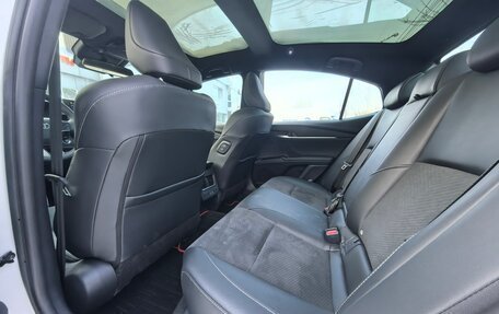 Toyota Camry, 2025 год, 5 100 000 рублей, 18 фотография