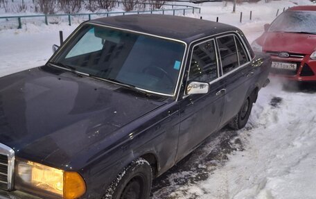 Mercedes-Benz W123, 1979 год, 1 000 001 рублей, 4 фотография