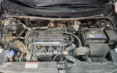 Hyundai Solaris II рестайлинг, 2015 год, 999 000 рублей, 4 фотография