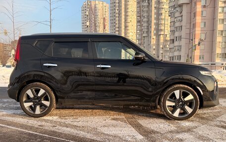 KIA Soul III, 2019 год, 2 400 000 рублей, 3 фотография