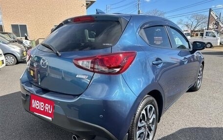 Mazda Demio IV, 2016 год, 760 000 рублей, 4 фотография