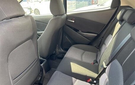 Mazda Demio IV, 2016 год, 760 000 рублей, 7 фотография