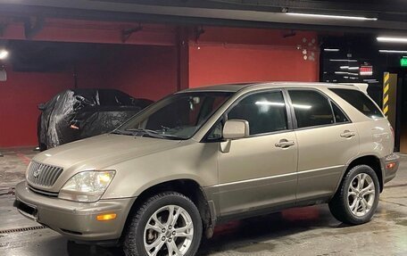 Lexus RX IV рестайлинг, 2000 год, 630 000 рублей, 7 фотография