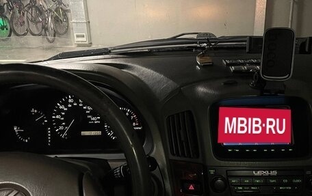 Lexus RX IV рестайлинг, 2000 год, 630 000 рублей, 23 фотография