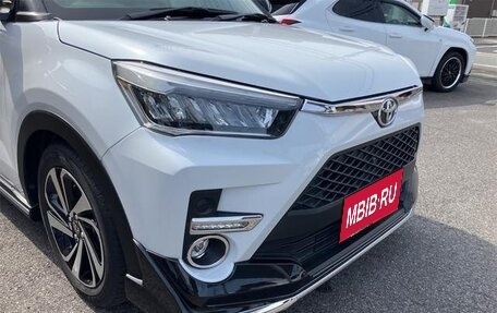 Toyota Raize I, 2022 год, 1 136 003 рублей, 6 фотография