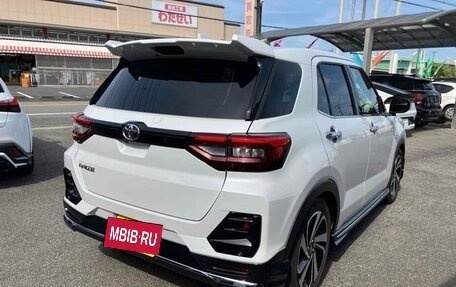 Toyota Raize I, 2022 год, 1 136 003 рублей, 8 фотография