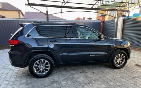 Jeep Grand Cherokee, 2016 год, 3 090 000 рублей, 7 фотография