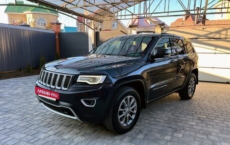 Jeep Grand Cherokee, 2016 год, 3 090 000 рублей, 5 фотография