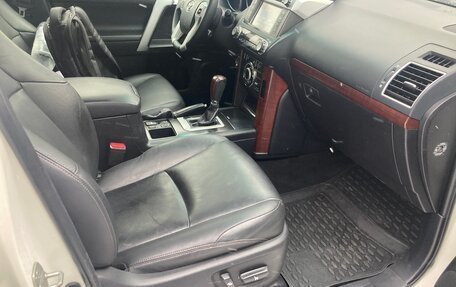 Toyota Land Cruiser Prado 150 рестайлинг 2, 2015 год, 2 850 000 рублей, 18 фотография