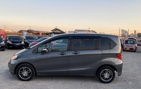 Honda Freed I, 2011 год, 732 003 рублей, 3 фотография